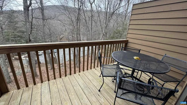 $249,000 | 763 Laurelwood, Unit 763, Roseland, VA 22967