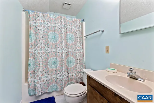 $249,000 | 763 Laurelwood, Unit 763, Roseland, VA 22967