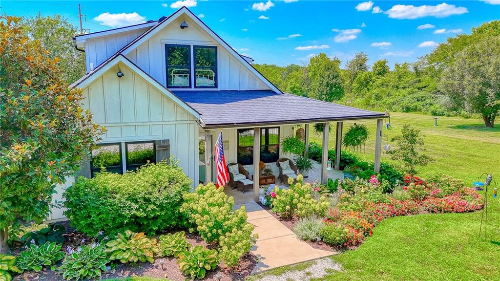 804 Southwest County Rd V V Centerview, MO 64019 - Photo 5 of 98