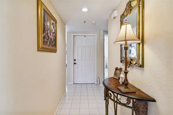 $254,900 | 6707 Stone River Road, Unit 101, Bradenton, FL 34203