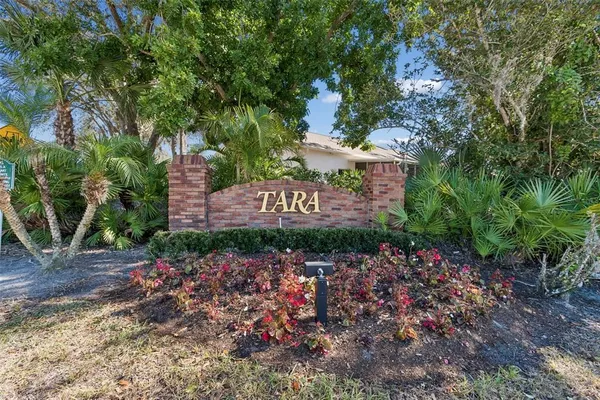 $254,900 | 6707 Stone River Road, Unit 101, Bradenton, FL 34203