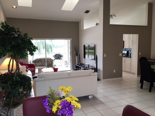 17275 Boca Club Boulevard, Unit 6 Boca Raton, FL 33487 - Photo 35 of 36 Open Floorplan with Golf View
