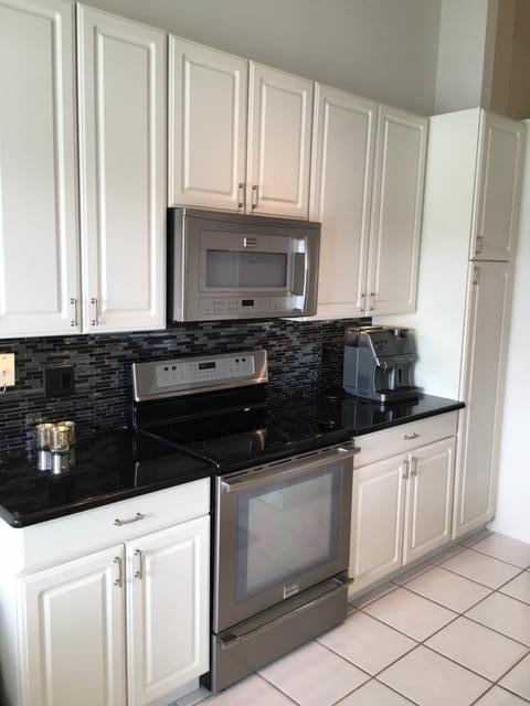 17275 Boca Club Boulevard, Unit 6 Boca Raton, FL 33487 - Photo 14 of 36 Kitchen
