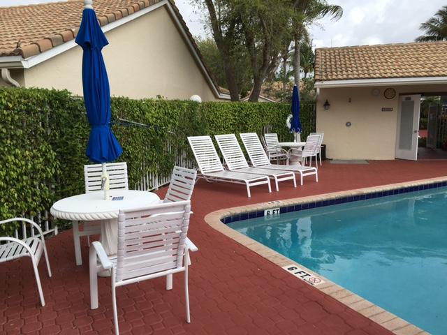 17275 Boca Club Boulevard, Unit 6 Boca Raton, FL 33487 - Photo 34 of 36 Community Pool