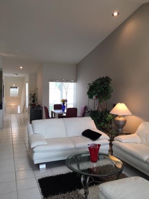 17275 Boca Club Boulevard, Unit 6 Boca Raton, FL 33487 - Photo 6 of 36 Living Area