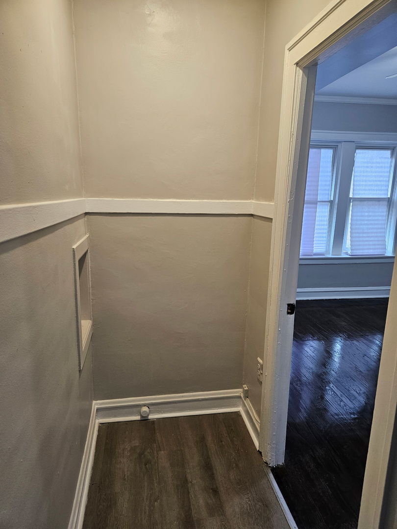 8309 South Throop Street, Unit 3 Chicago, IL 60620 - Photo 15 of 15 a view of small space