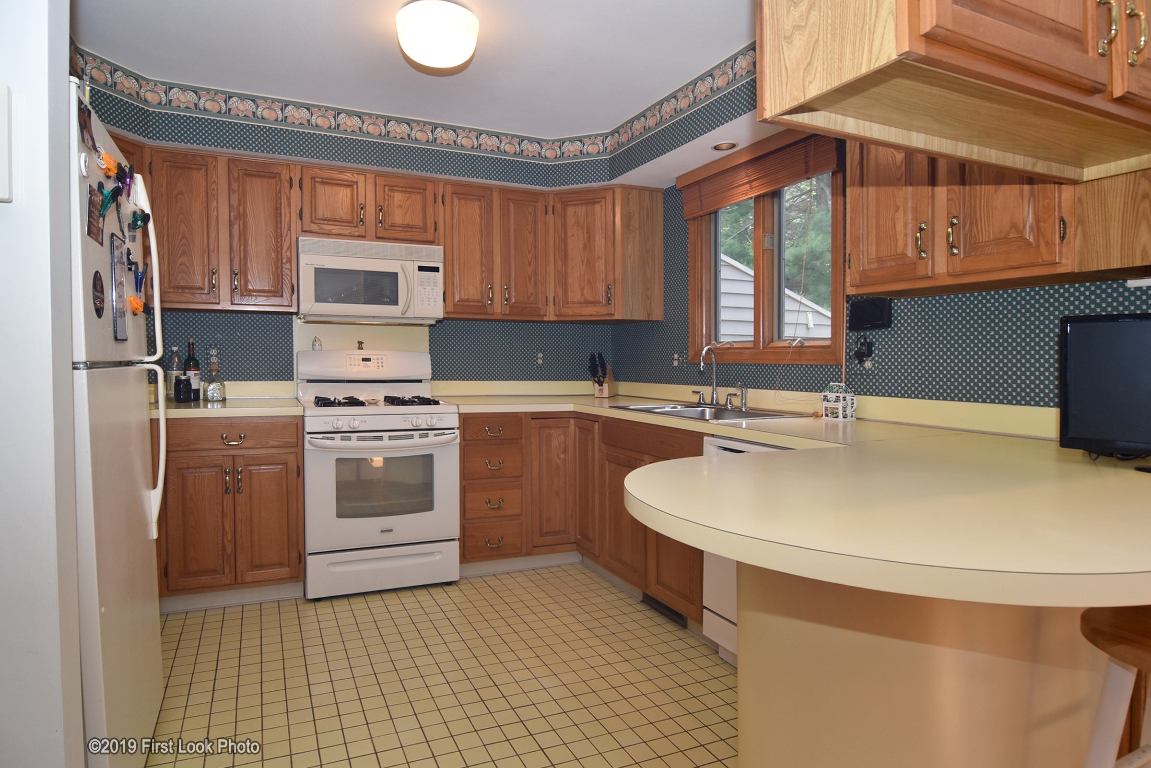 5 Shadow Brook Lane, Unit C Smithfield, RI 02917 - Photo 11 of 28
