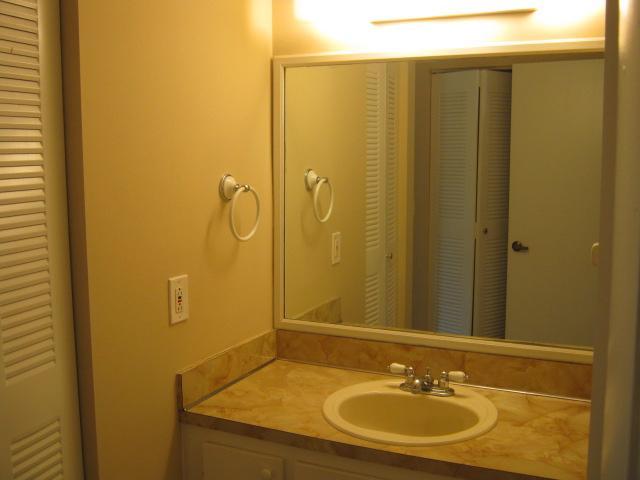 122 Pinewood Court Jupiter, FL 33458 - Photo 8 of 10 Additional Photo