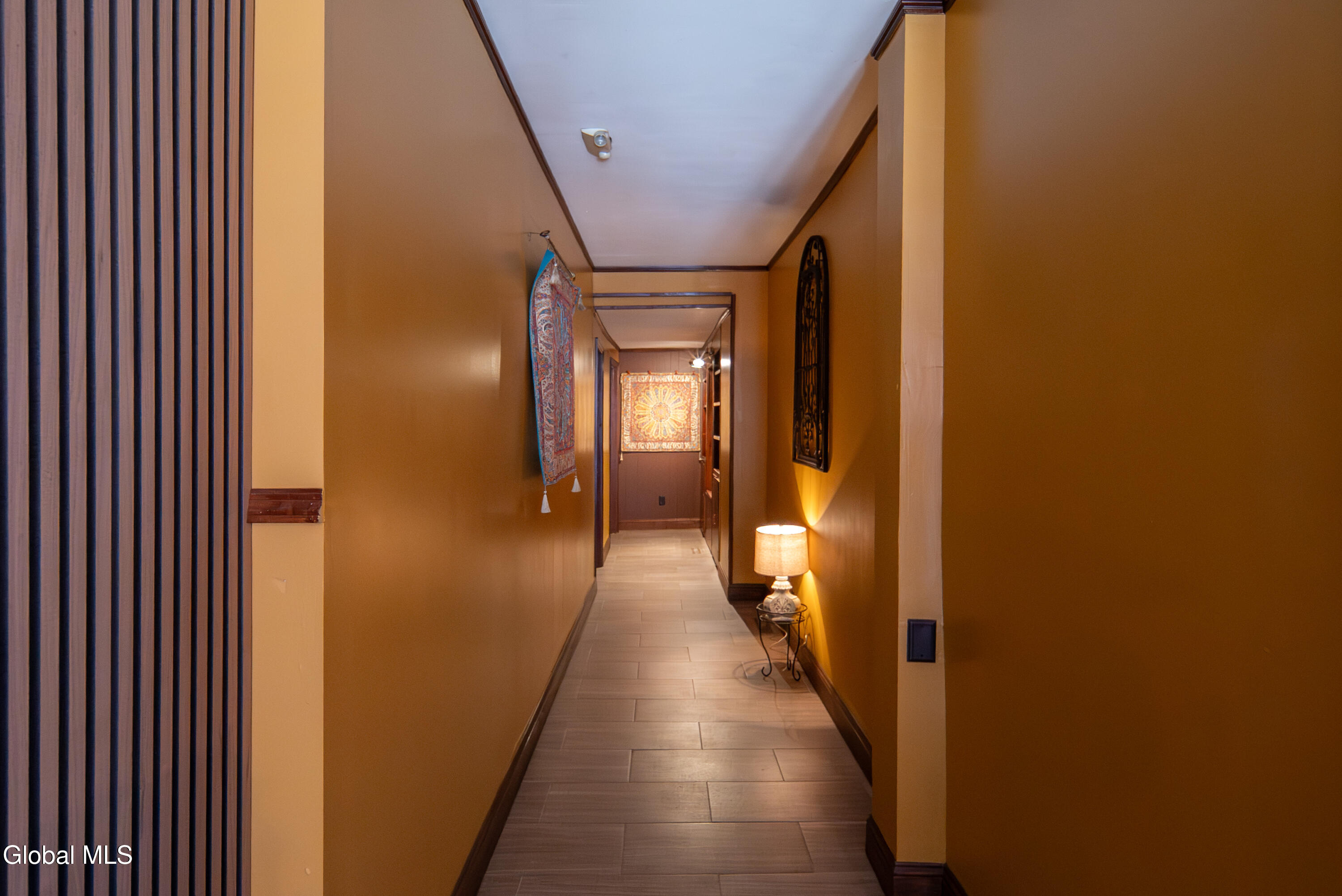 703 Union Street Schenectady, NY 12305 - Photo 16 of 64 017