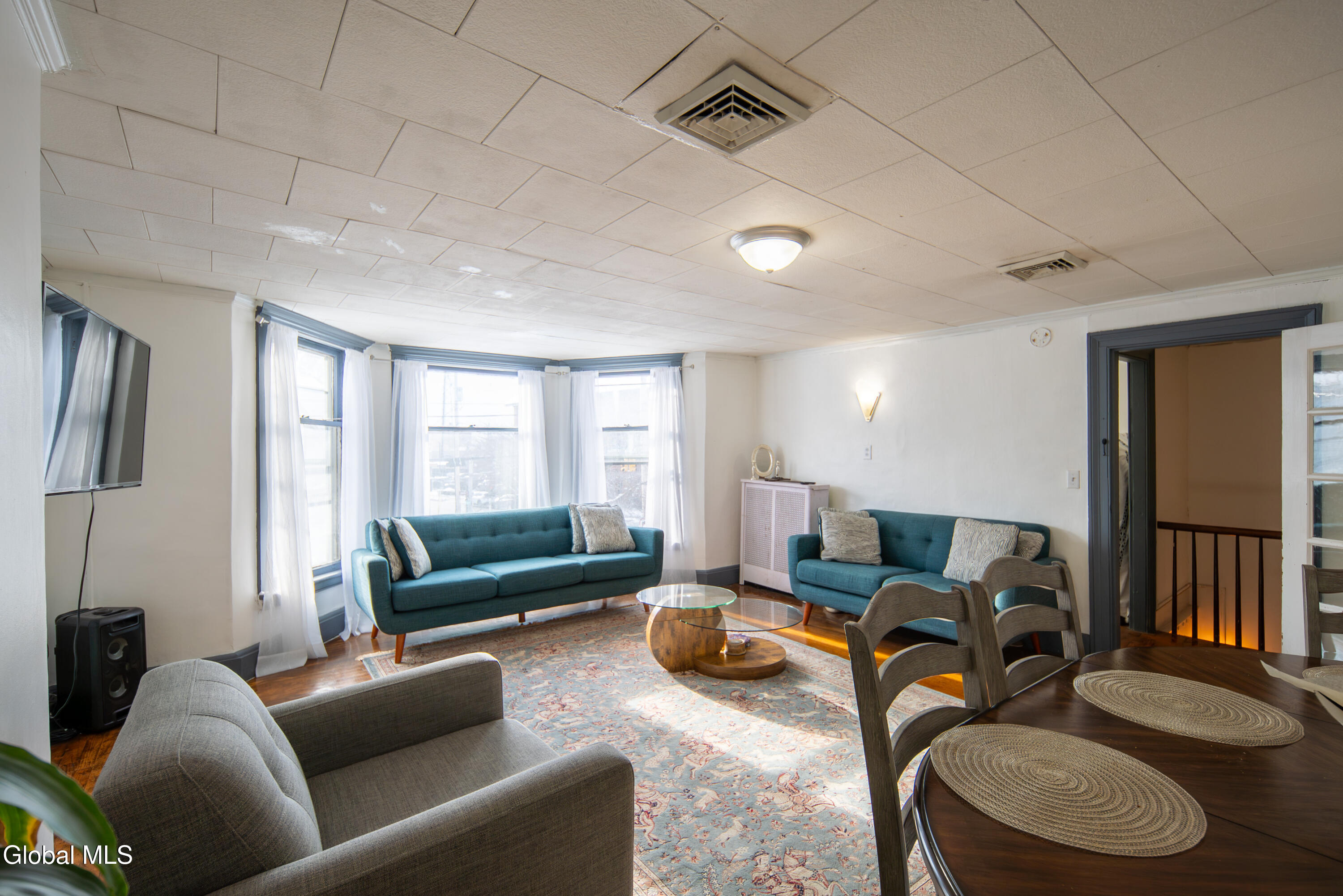 703 Union Street Schenectady, NY 12305 - Photo 28 of 64 029