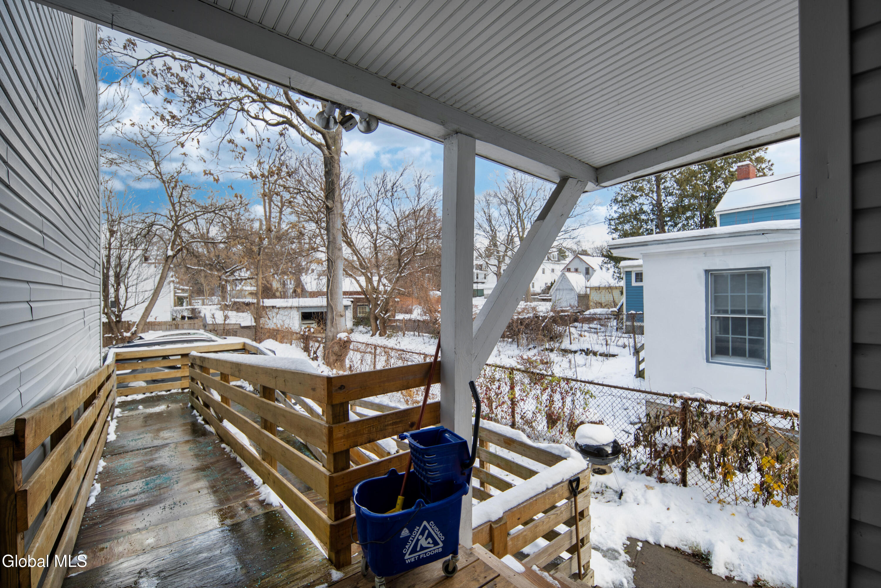 703 Union Street Schenectady, NY 12305 - Photo 52 of 64 054