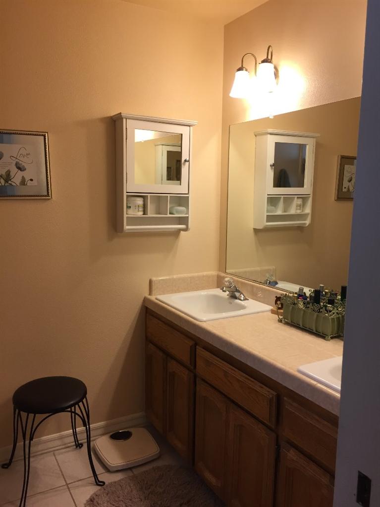32486 Meadow Ridge Road Coarsegold, CA 93614 - Photo 19 of 35 Gallery Image 19