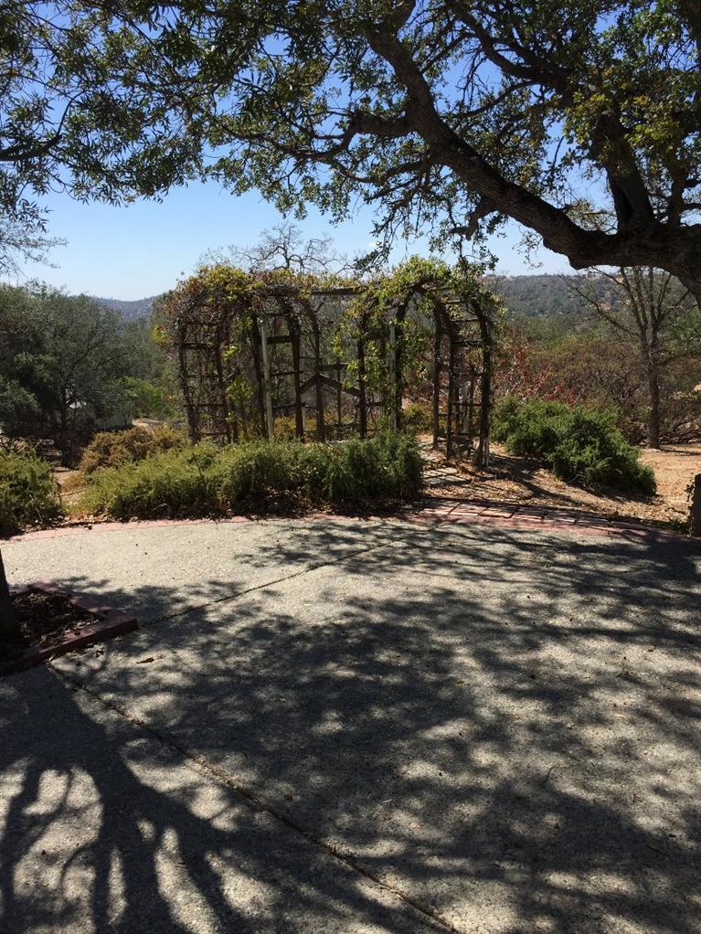 32486 Meadow Ridge Road Coarsegold, CA 93614 - Photo 28 of 35 Gallery Image 28