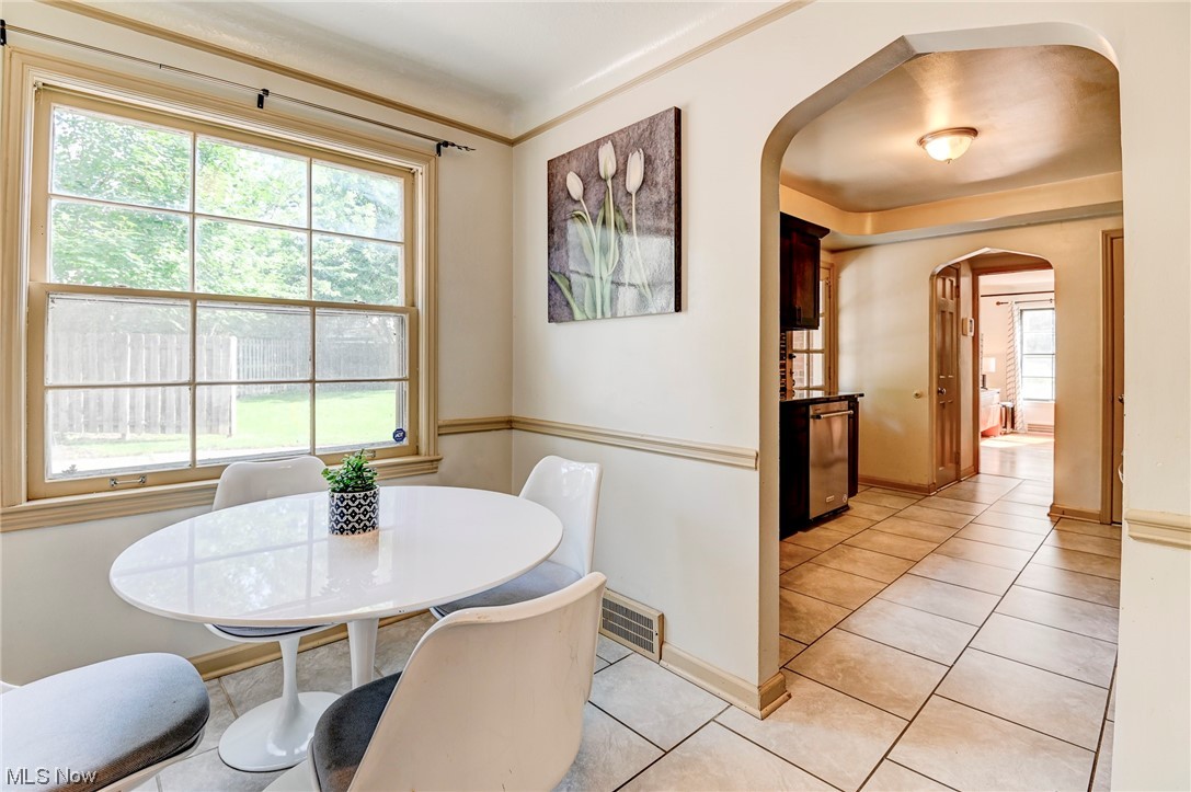 14221 South Woodland Road Cleveland, OH 44120 - Photo 11 of 34