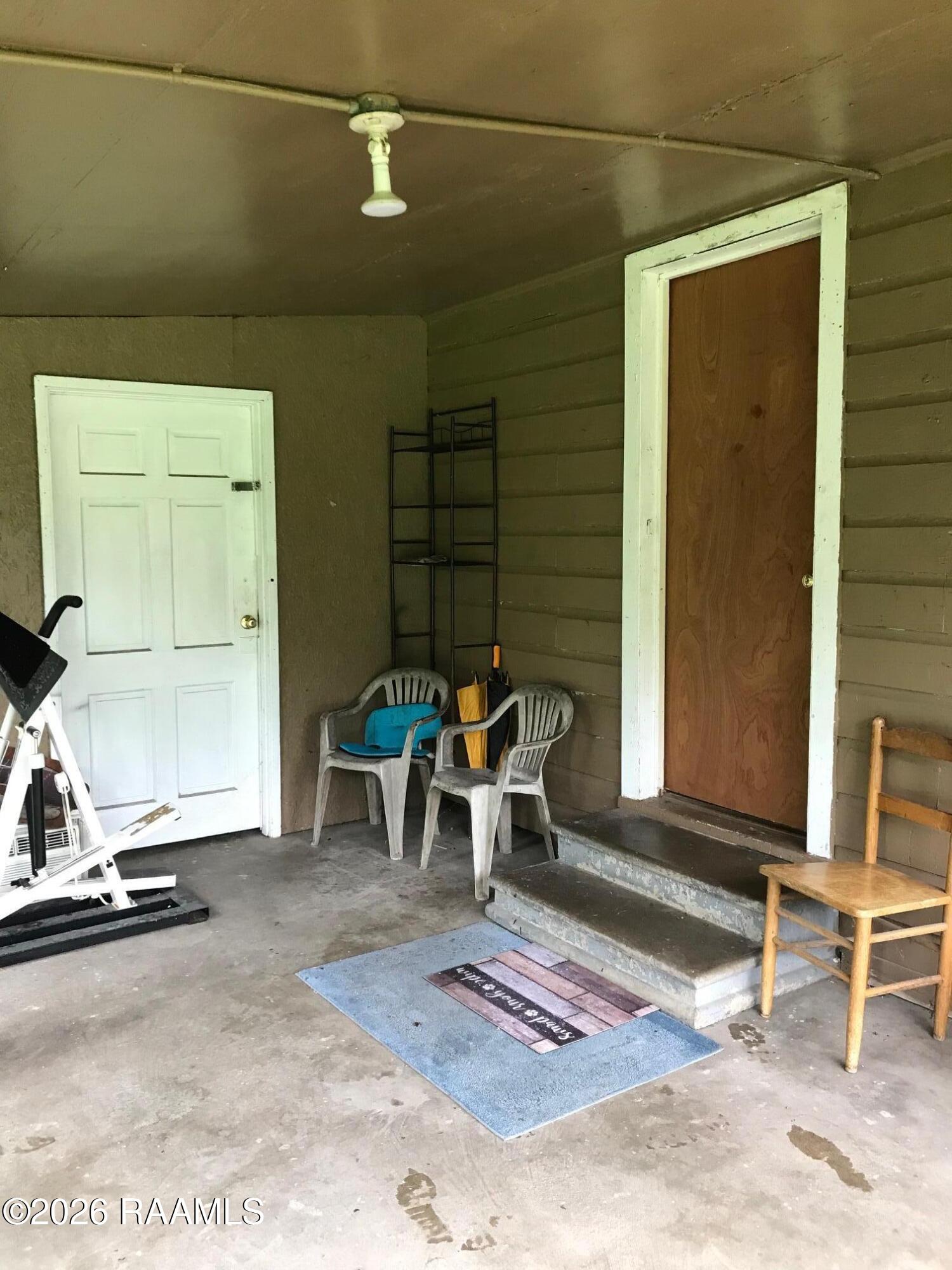 207 Haig Street Lafayette, LA 70501 - Photo 5 of 5 207 Haig - Back Porch