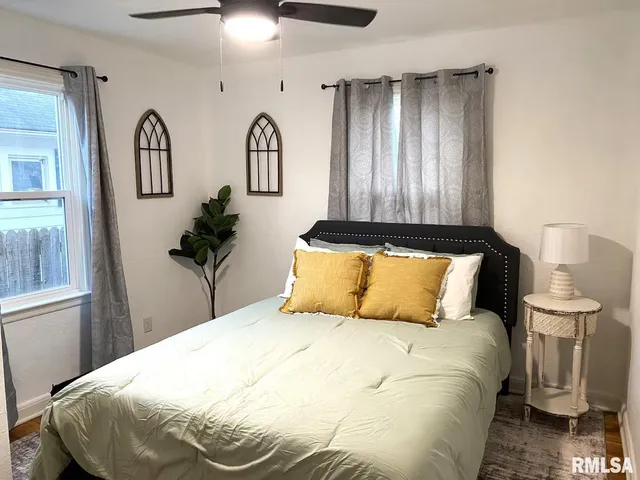 $219,900 | 803 South 13th Street, Pekin, IL 61554