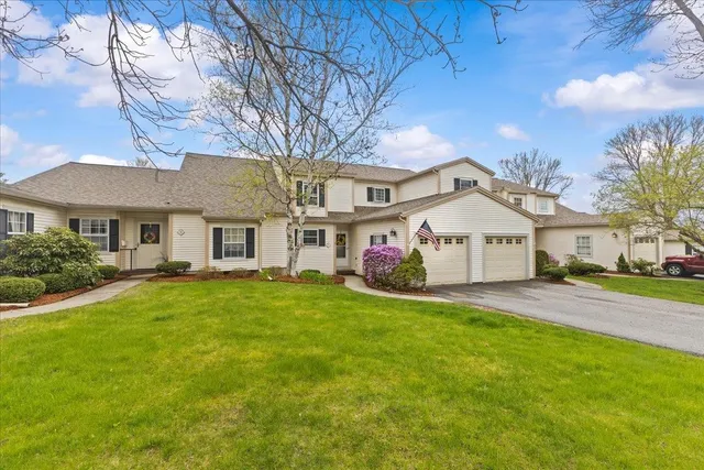 $439,000 | 7 Cardinal Lane, Unit 7, Essex, VT 05452