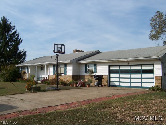585 Cole Coffman Road Marietta, OH 45750 - Photo 1 of 16