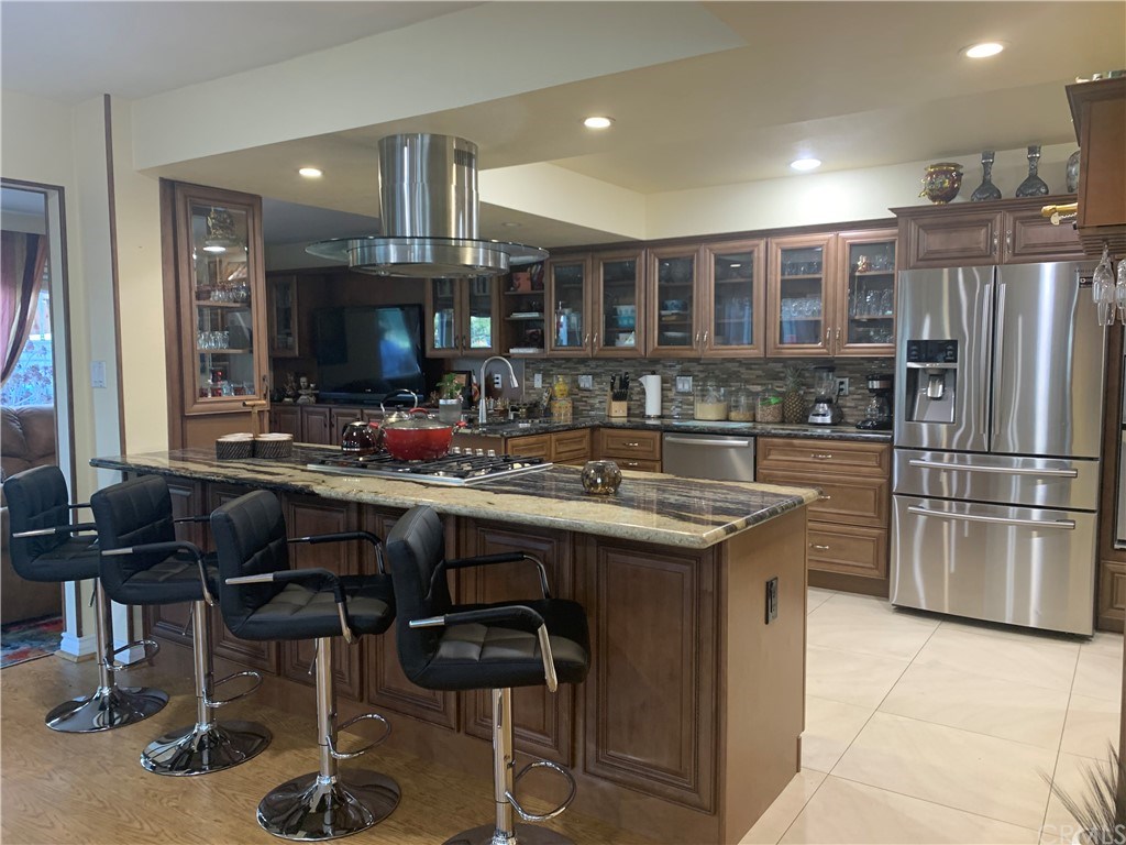 36 Seton Road Irvine, CA 92612 - Photo 5 of 36