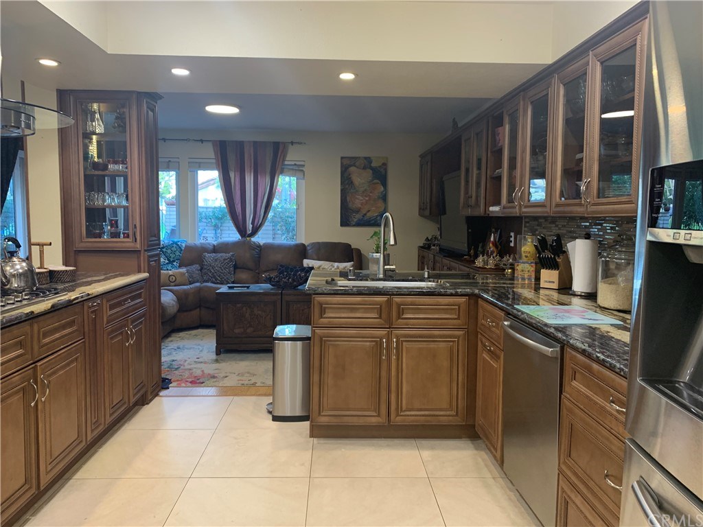 36 Seton Road Irvine, CA 92612 - Photo 9 of 36