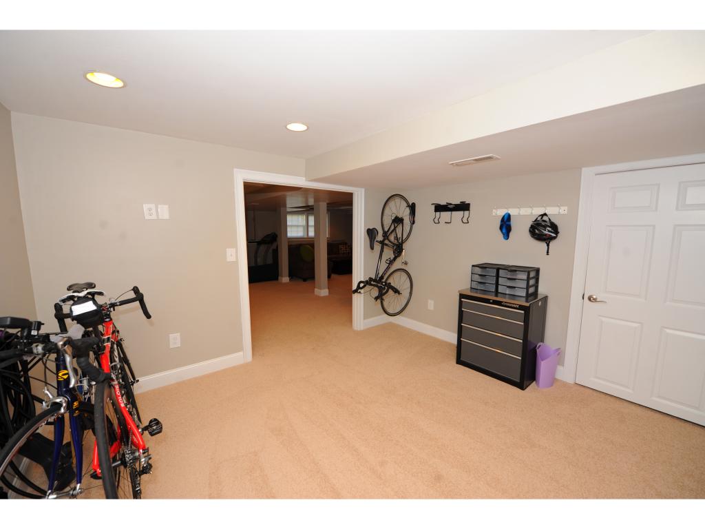 26 Exeter Farms Road Exeter, NH 03833 - Photo 21 of 30