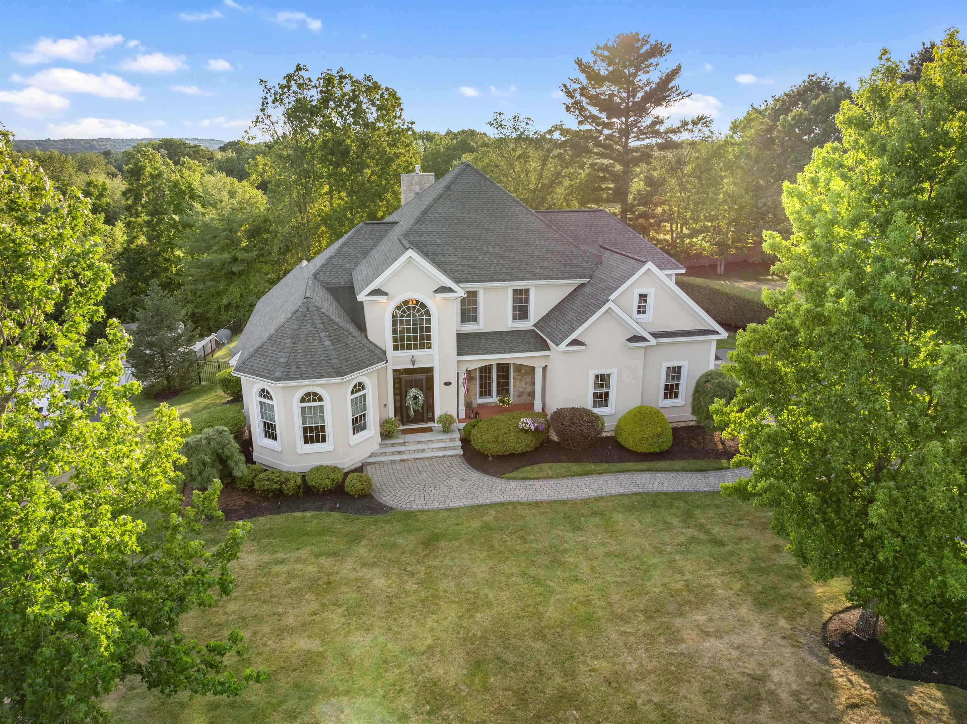 39 Ticklefancy Lane Salem, NH 03079 - Photo 1 of 55