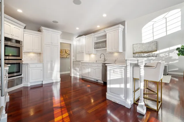 $1,590,000 | 39 Ticklefancy Lane, Salem, NH 03079