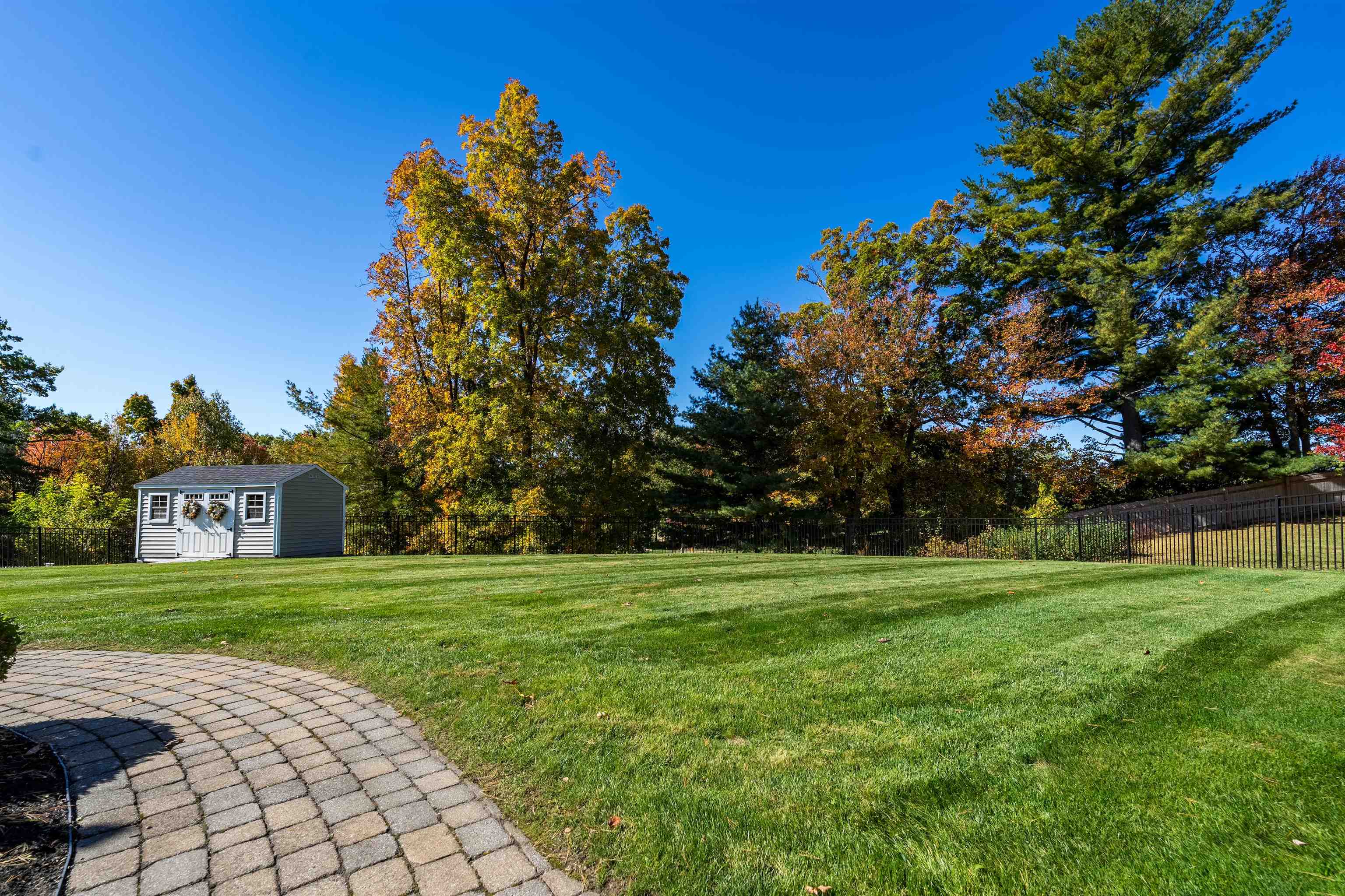 39 Ticklefancy Lane Salem, NH 03079 - Photo 48 of 55