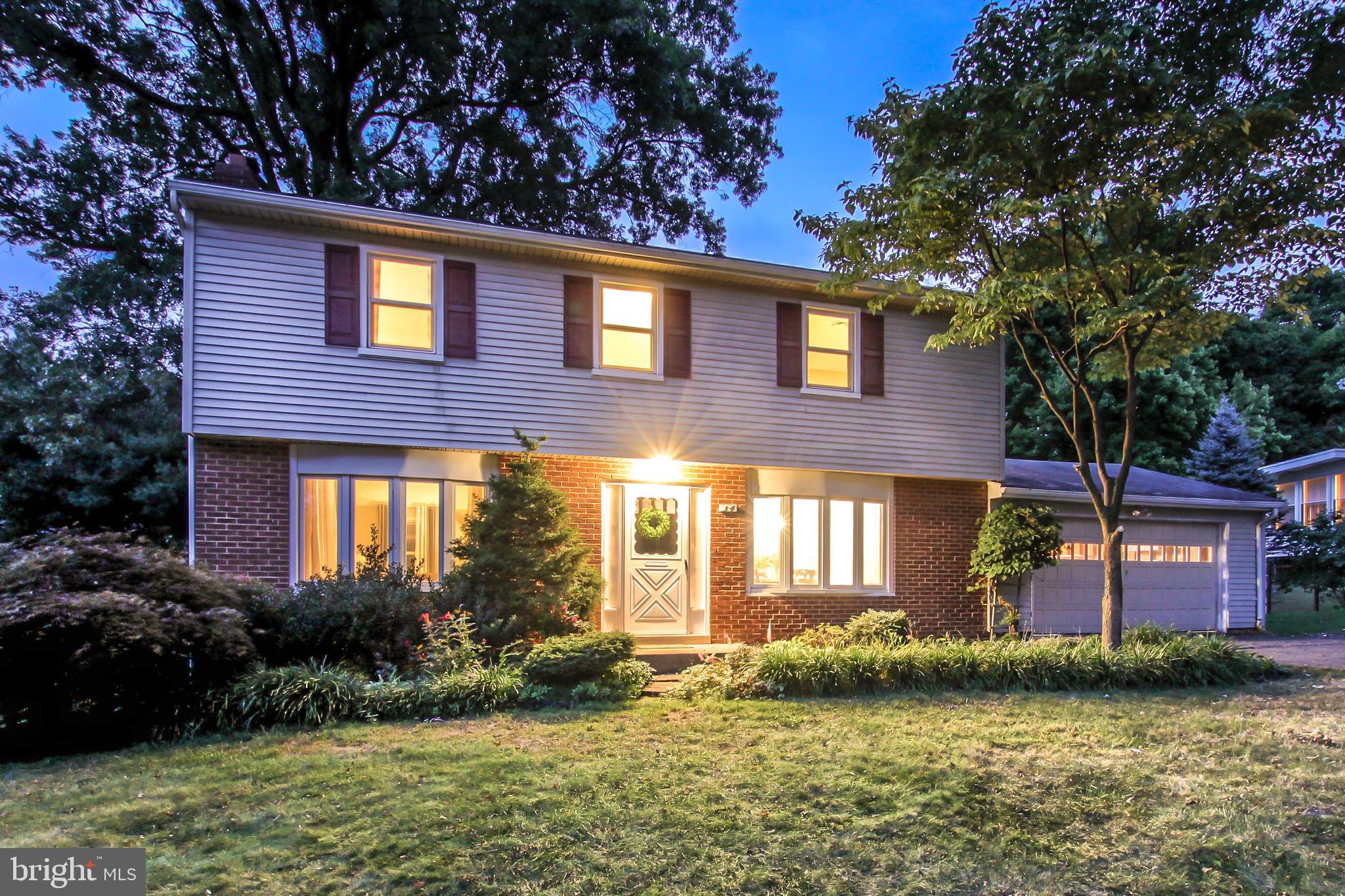 34 Gale Road Camp Hill, PA 17011 - Photo 1 of 49 Gallery Image 1
