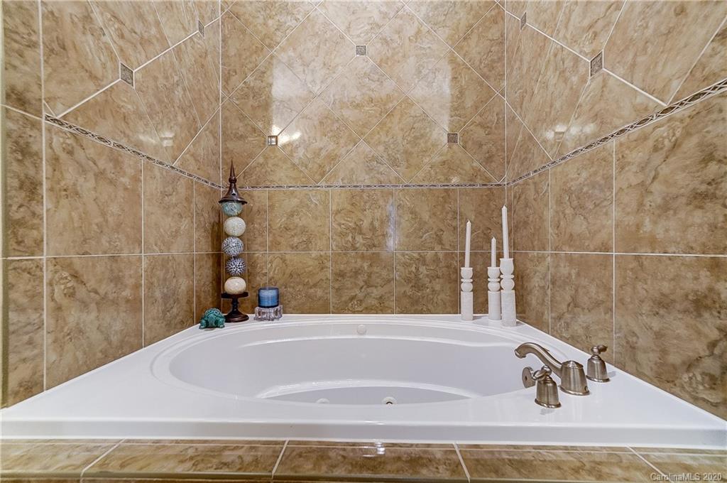 9602 Wheatfield Road Charlotte, NC 28277 - Photo 33 of 48 Gallery Image 33