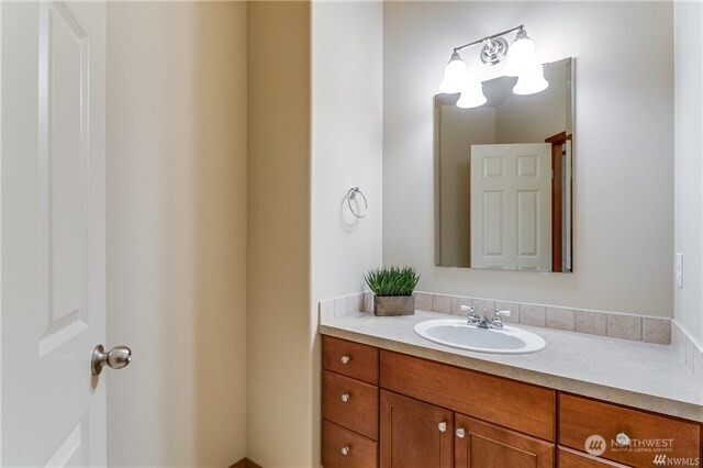 215 Orcas Place Southeast Renton, WA 98059 - Photo 20 of 24