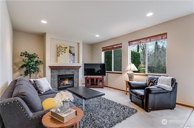 215 Orcas Place Southeast Renton, WA 98059 - Photo 4 of 24