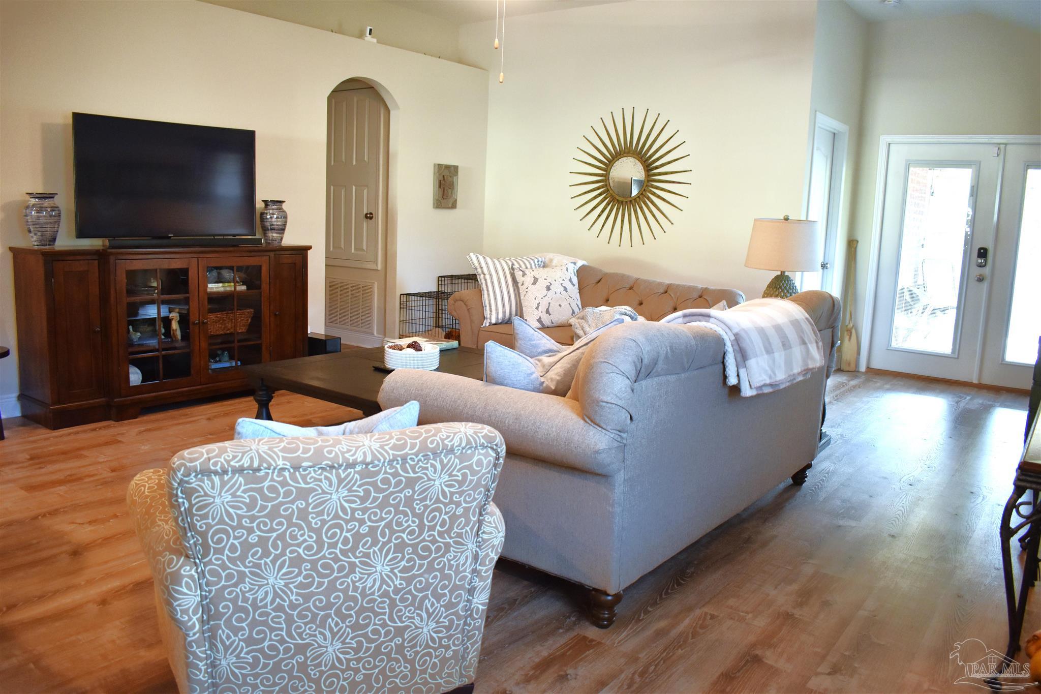 6101 Dunridge Drive Pace, FL 32571 - Photo 9 of 45