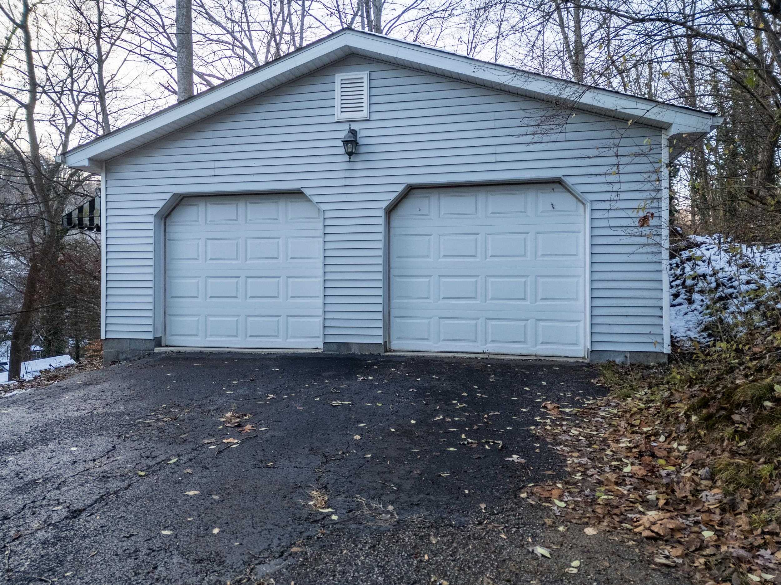 2082 Miller Road Huntington, WV 25701 - Photo 5 of 31 Gallery Image 5