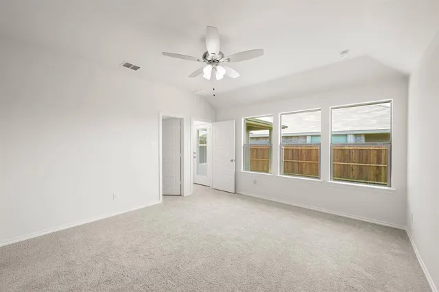 $296,888 | 914 Madeline Lane, Cleburne, TX 76033