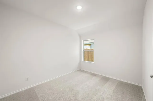 $296,888 | 914 Madeline Lane, Cleburne, TX 76033