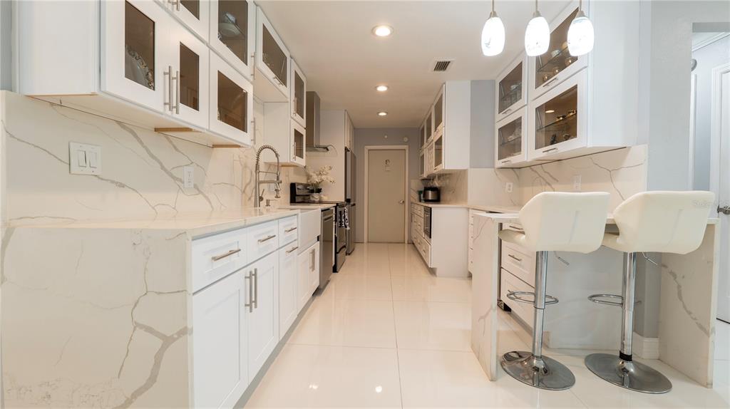 9446 Bayside Court Spring Hill, FL 34608 - Photo 8 of 45 Gallery Image 8