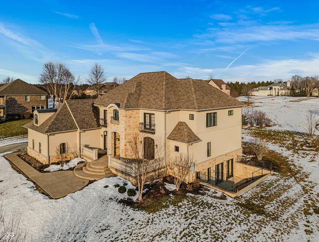 $1,490,000 | 1023 Westview Point Drive, Columbus, IN 47201