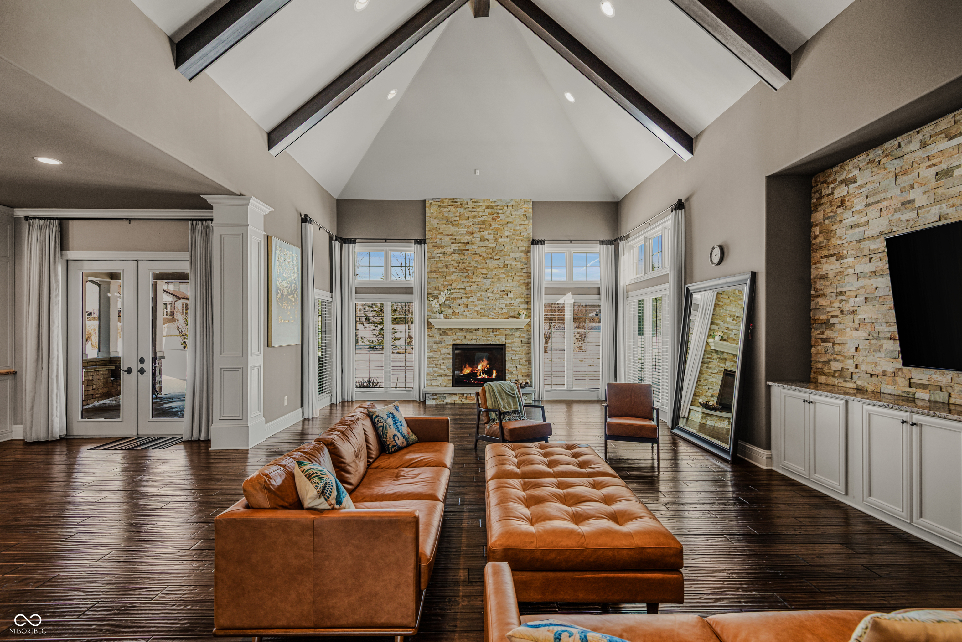 1023 Westview Point Drive Columbus, IN 47201 - Photo 13 of 108