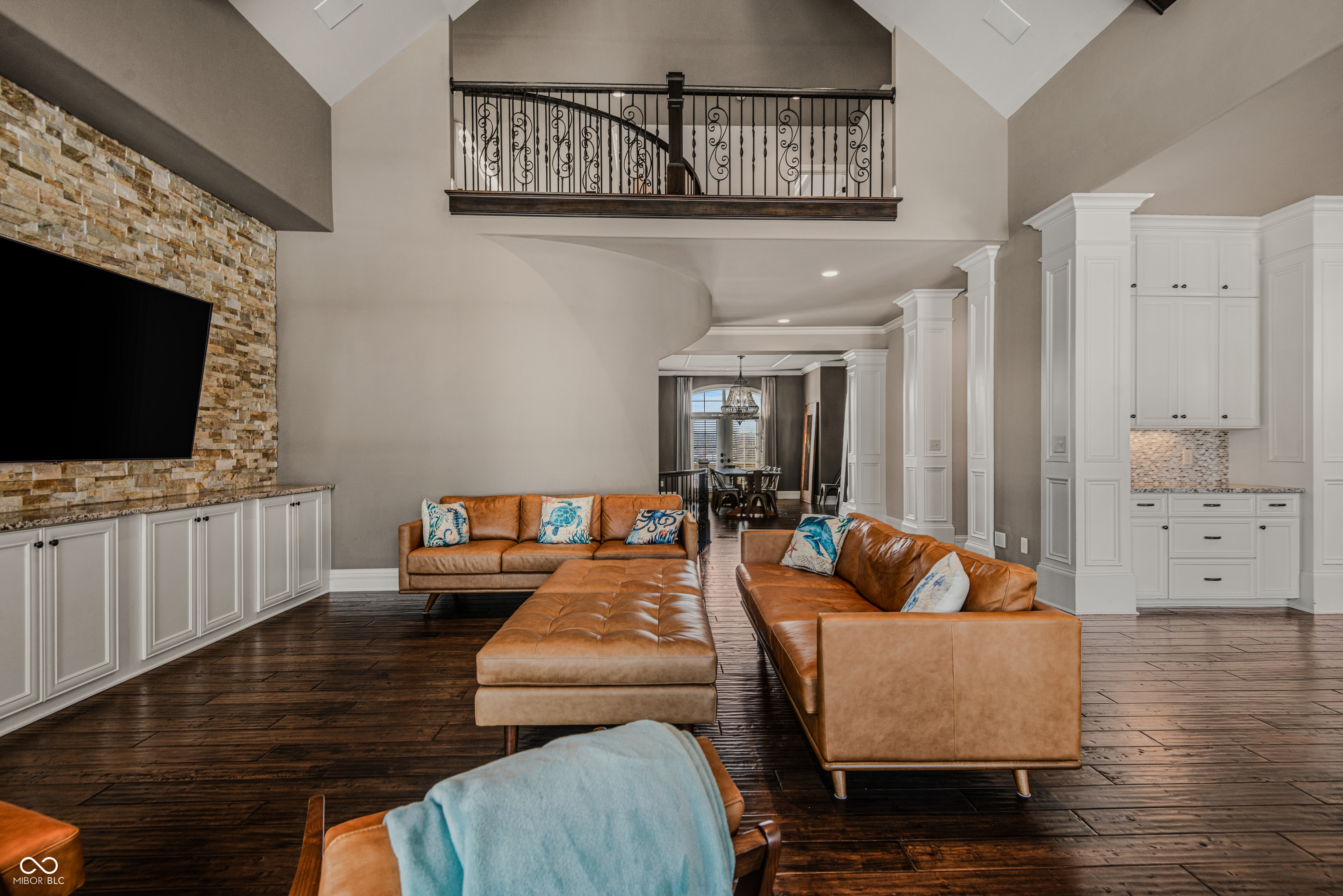 1023 Westview Point Drive Columbus, IN 47201 - Photo 17 of 108