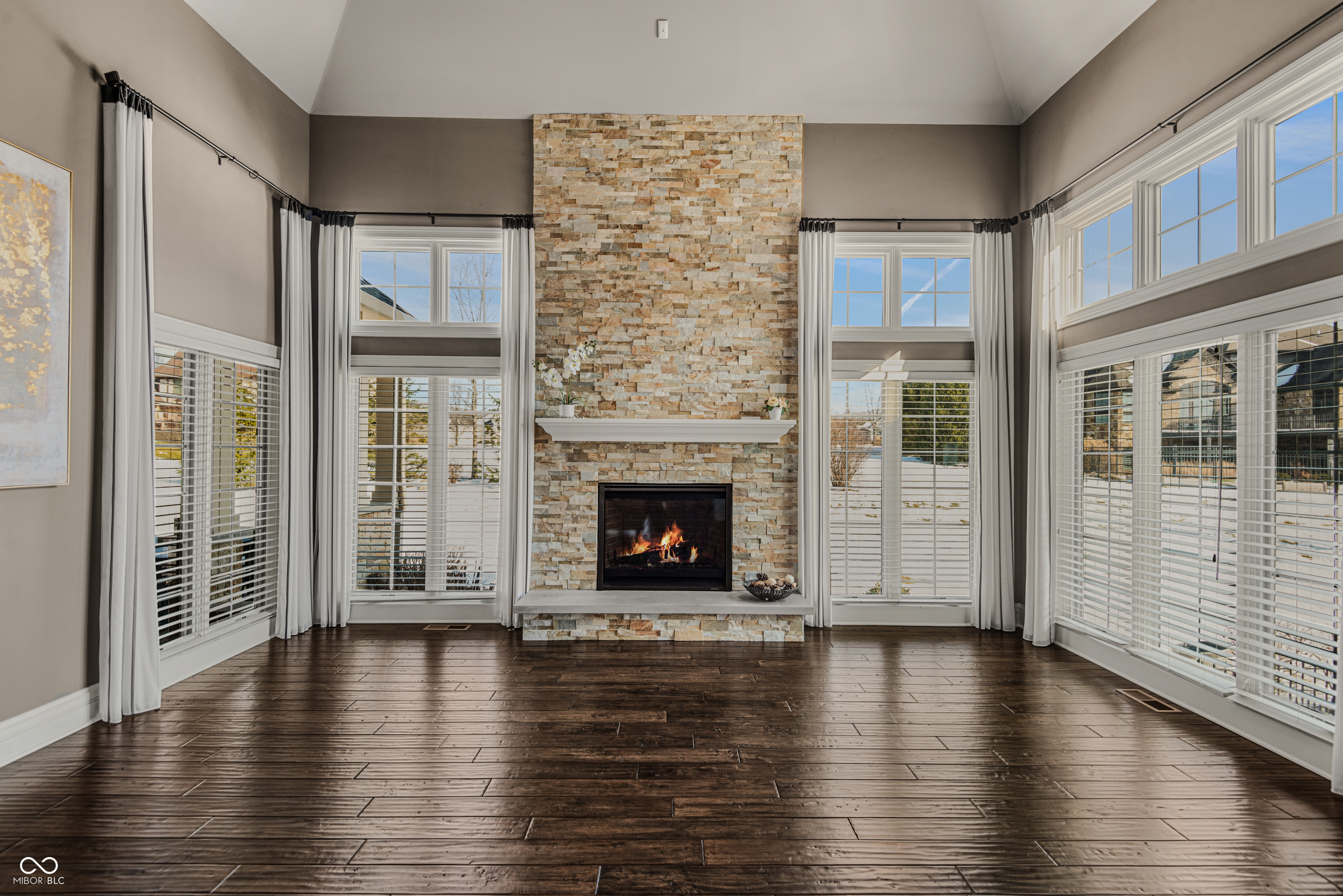 1023 Westview Point Drive Columbus, IN 47201 - Photo 17 of 110