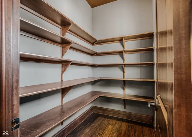 $1,490,000 | 1023 Westview Point Drive, Columbus, IN 47201