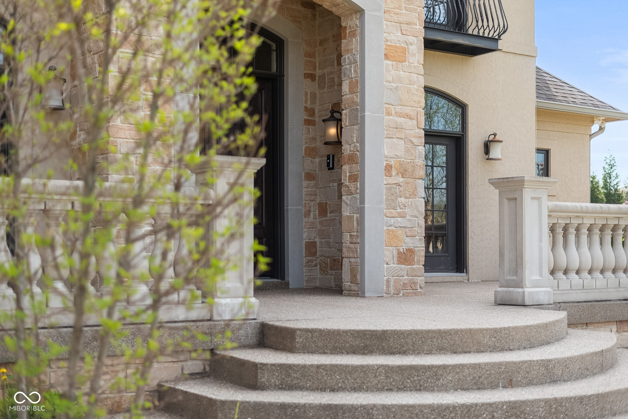 1023 Westview Point Drive Columbus, IN 47201 - Photo 5 of 110