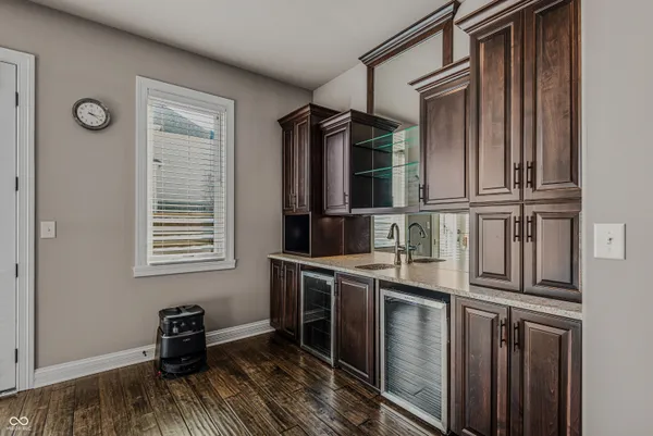 $1,490,000 | 1023 Westview Point Drive, Columbus, IN 47201