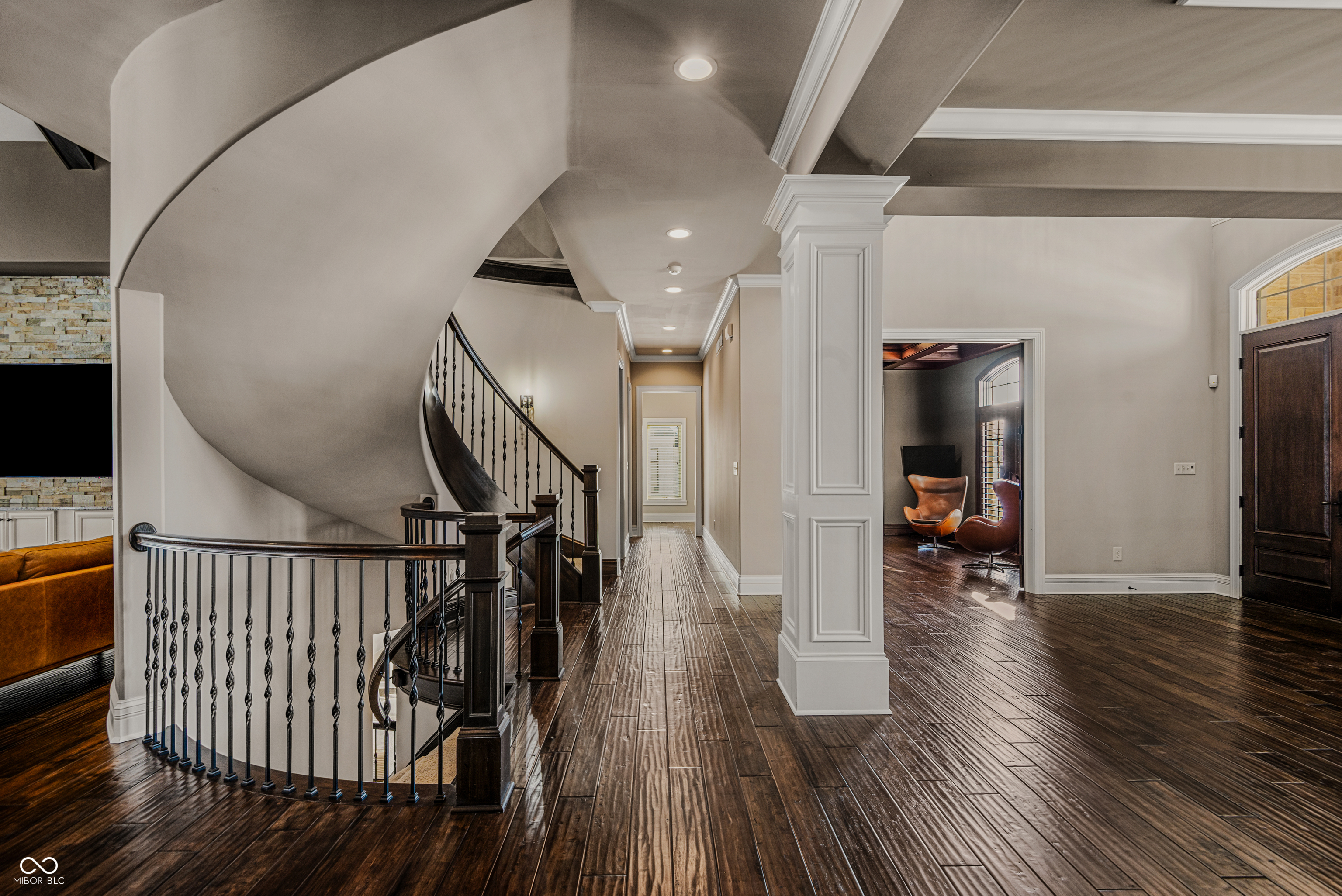 1023 Westview Point Drive Columbus, IN 47201 - Photo 9 of 108