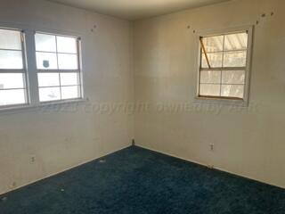 2500 Chestnut Street Amarillo, TX 79107 - Photo 12 of 20 an empty room with a window