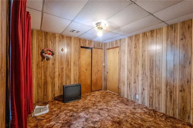 $58,500 | 1104 West 4th Street, Coffeyville, KS 67337