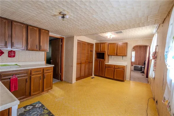 $55,000 | 1104 West 4th Street, Coffeyville, KS 67337