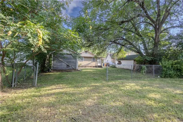 $55,000 | 1104 West 4th Street, Coffeyville, KS 67337