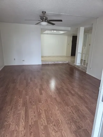 $1,400 | 3750 Inverrary Drive, Unit 2F, Lauderhill, FL 33319